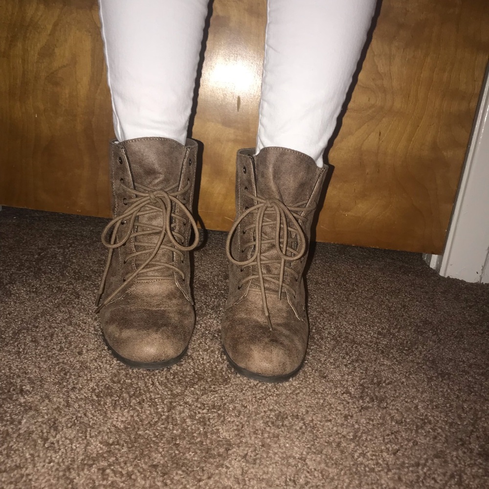 Taupe Booties ❤️‼️